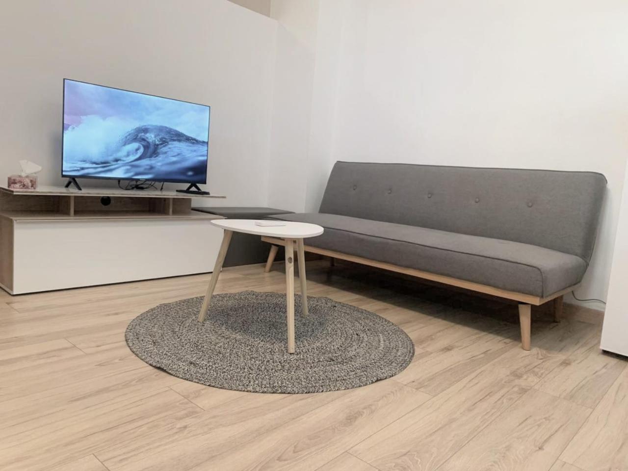 Essenza Apartment *
